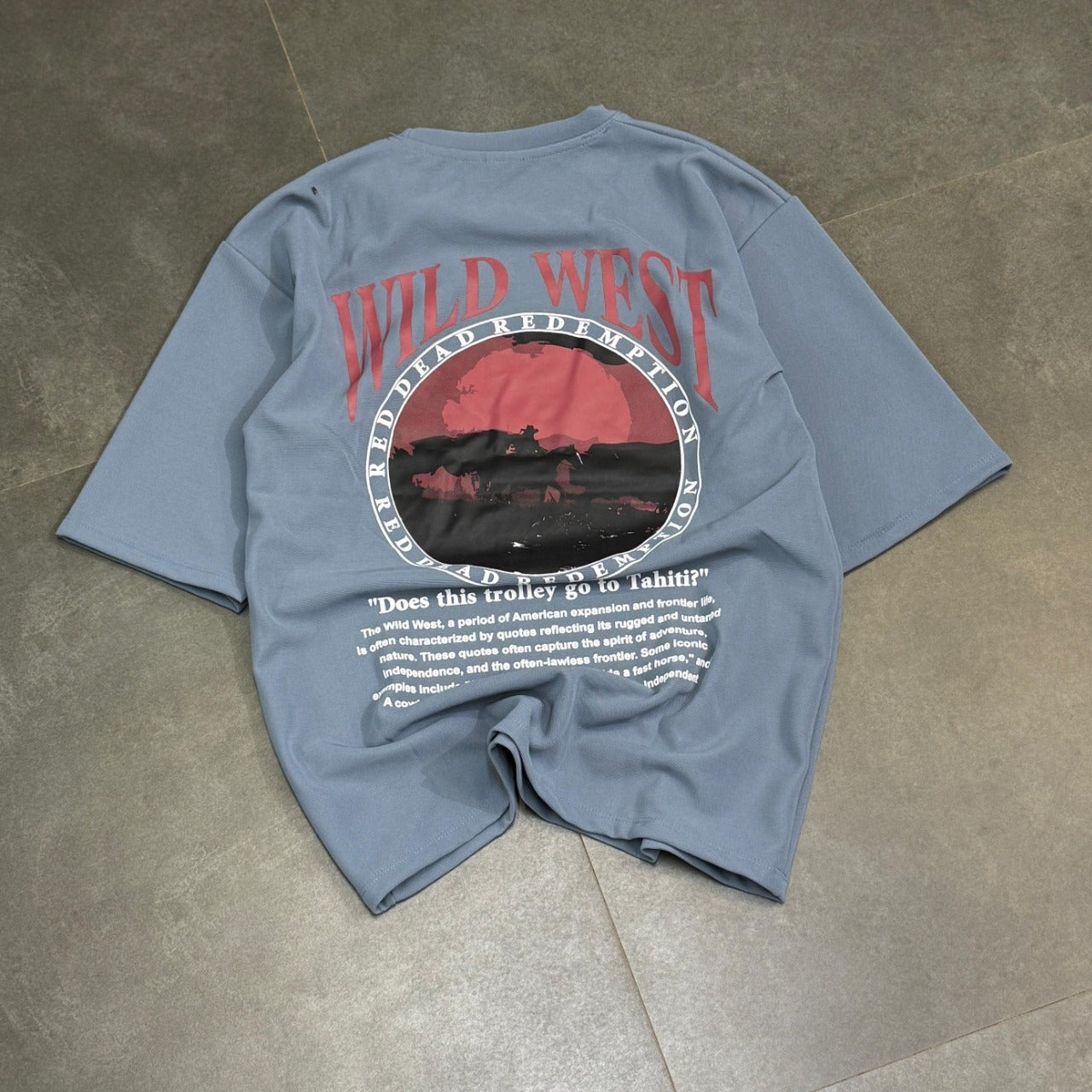 Five Sleeve Tshirt (L,XL)