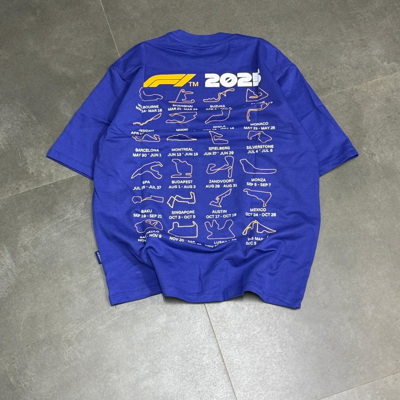 Five Sleeve Tshirt (L)