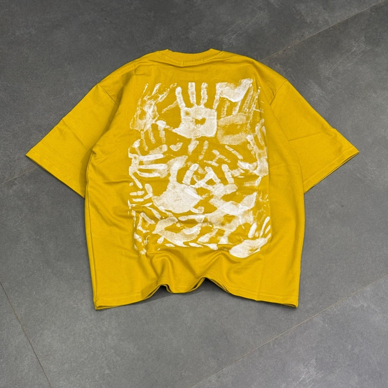 5 Sleeve Tshirt (M,XL)