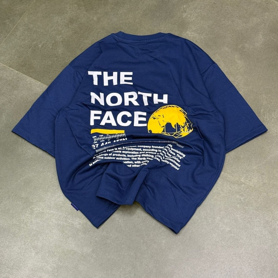 5 Sleeve Tshirt (XL)