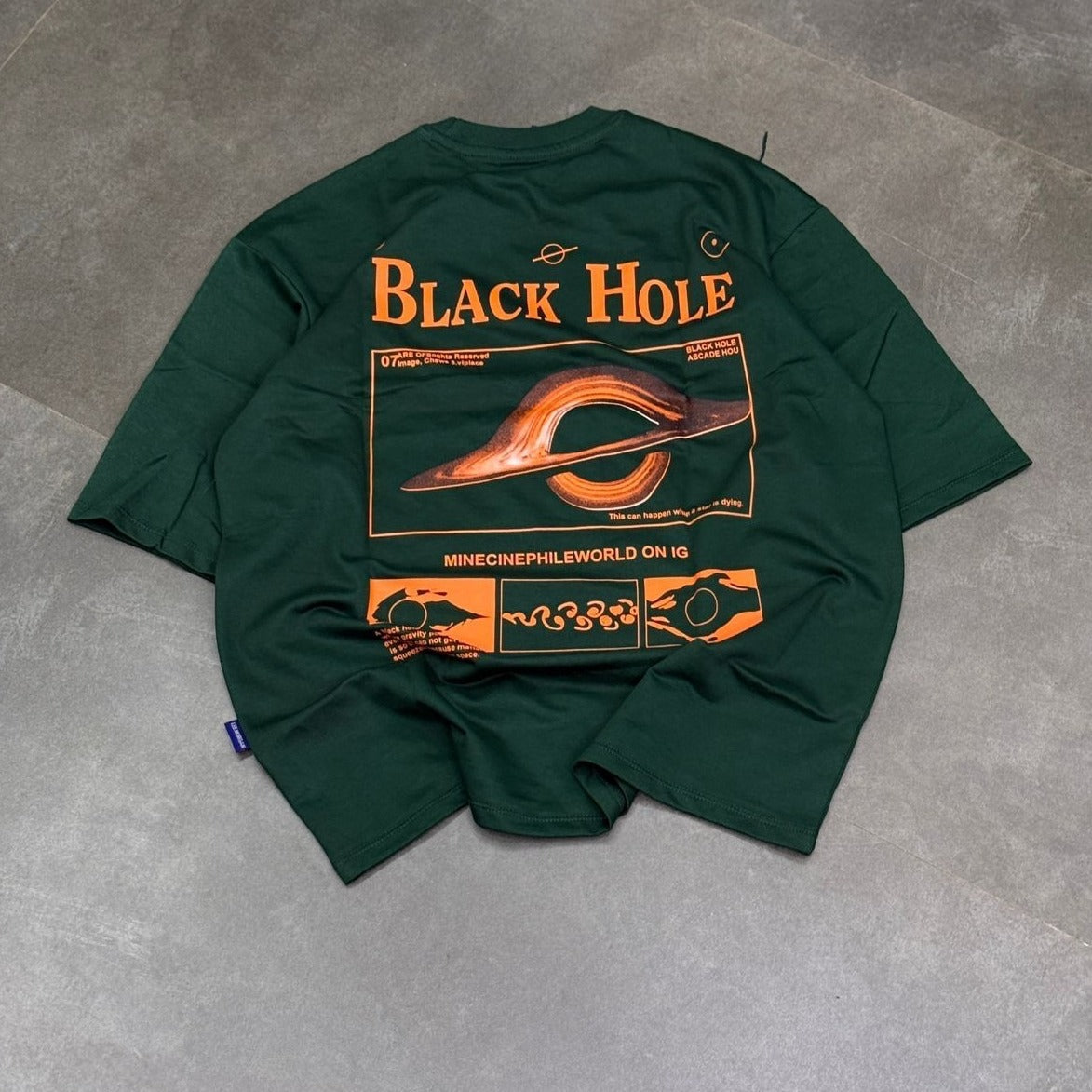 5 Sleeve Tshirt (L)