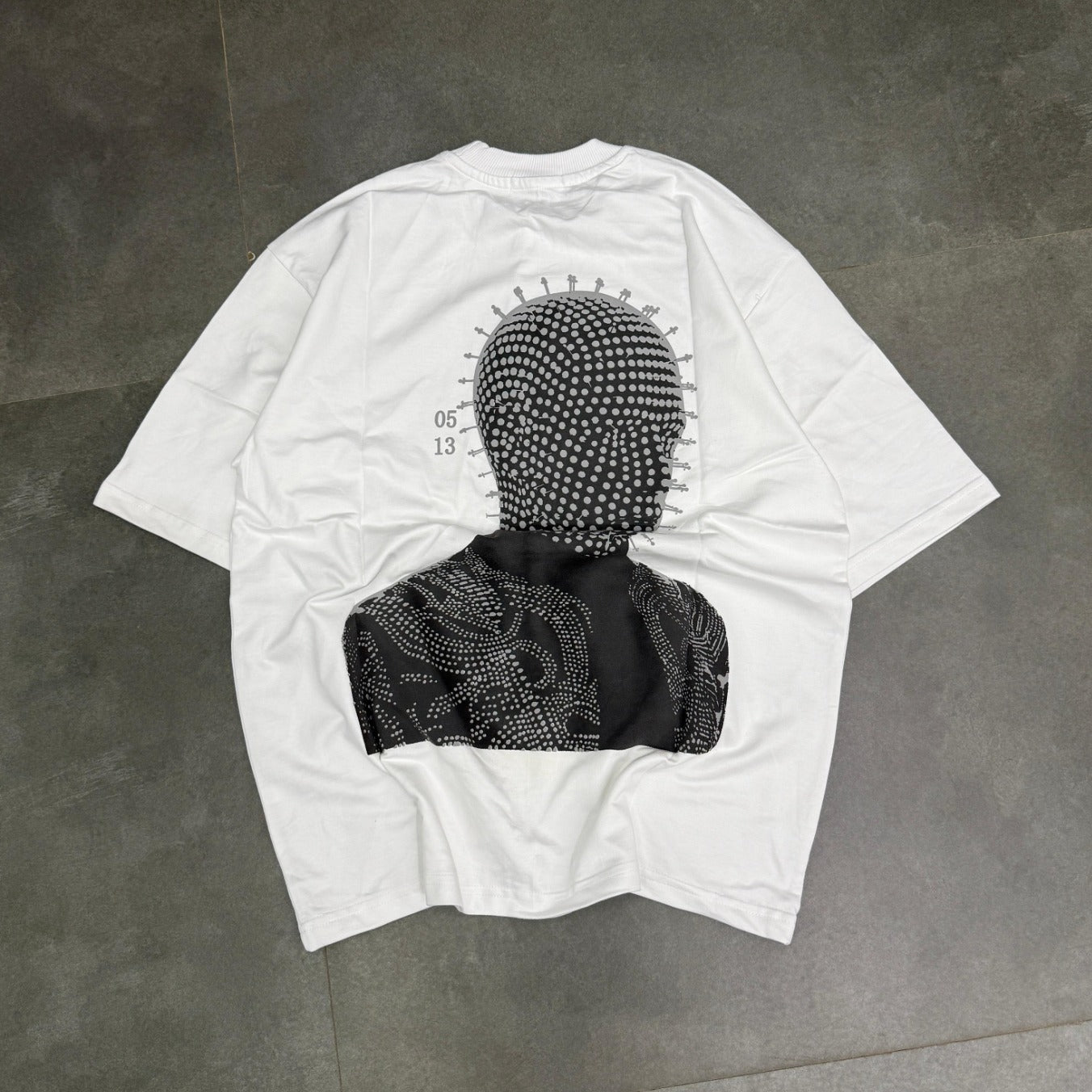 Five Sleeve Tshirt (XL)