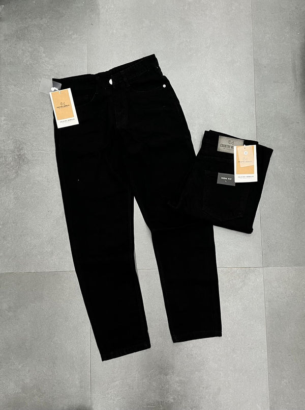 Plain Black Mom Fit Jean
