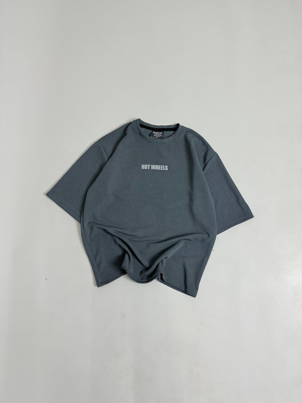 Fivesleeve Backprint Tshirt