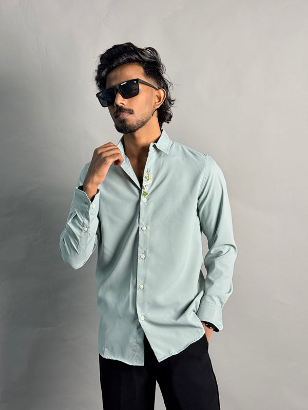 EMBROIDERY SHIRT [ LIGHT PISTA ]
