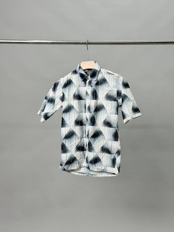 FIVE SLEEVE SHIRT