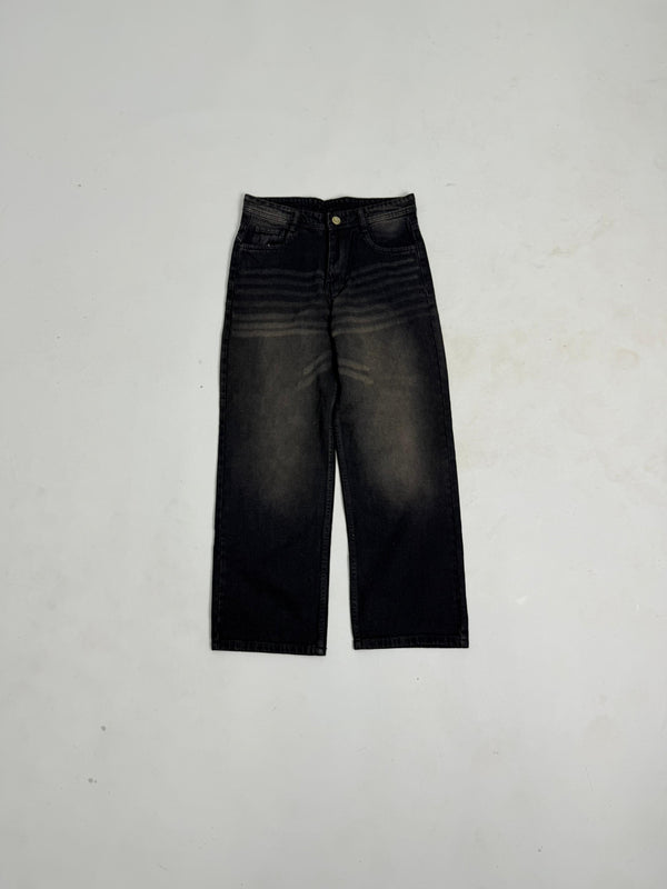 Spray Shade Straight Fit Jeans