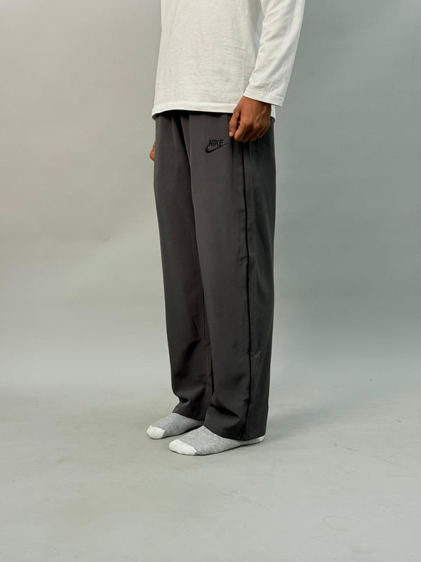 PREMIUM TRACK PANT