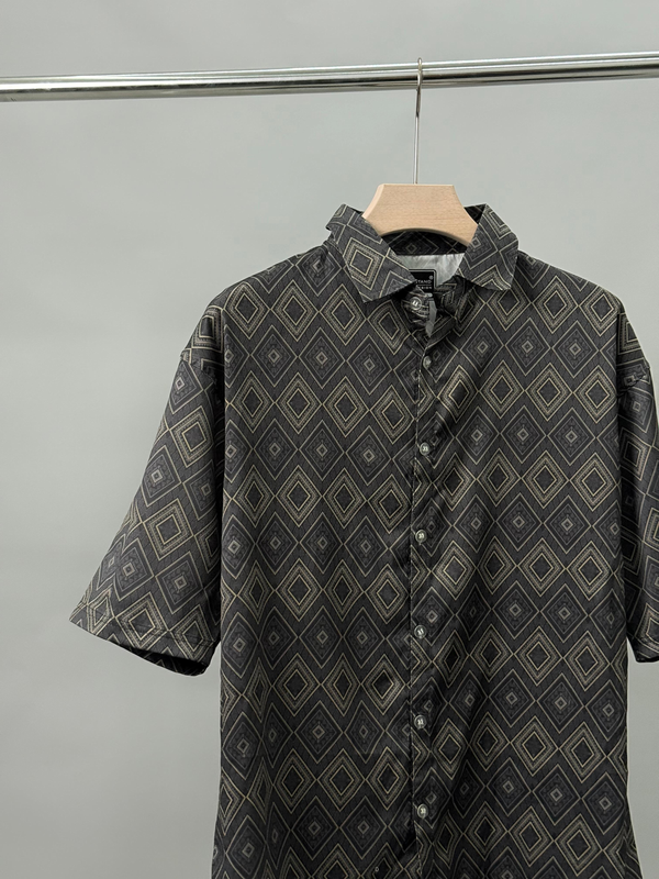 FIVE SLEEVE SHIRT