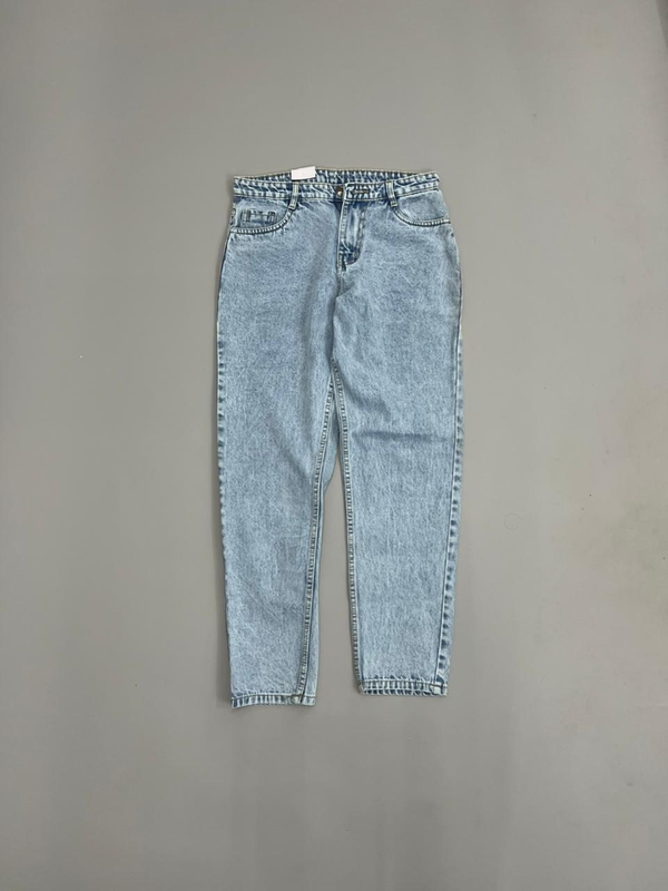 Cloud wash Mom fit jeans