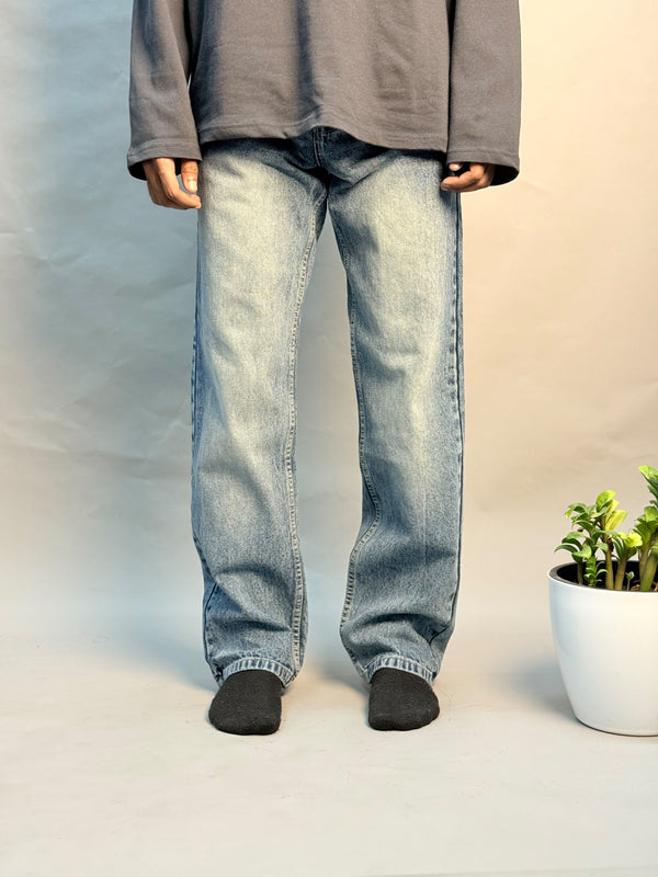 Light Blue Vintage Washed Straight Fit Jeans