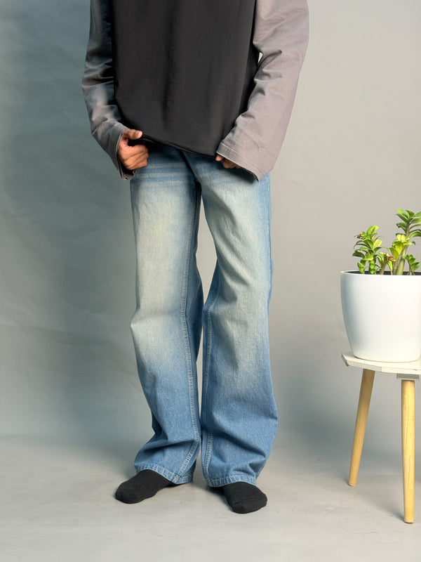 Light Blue Whisker Straight fit